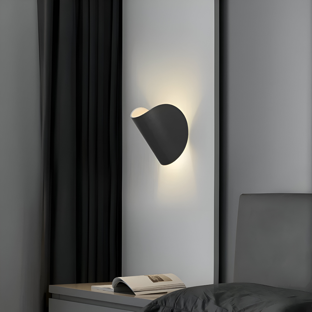 Drehbare LED-Wandleuchte Twist für moderne Innenräume | Temsk