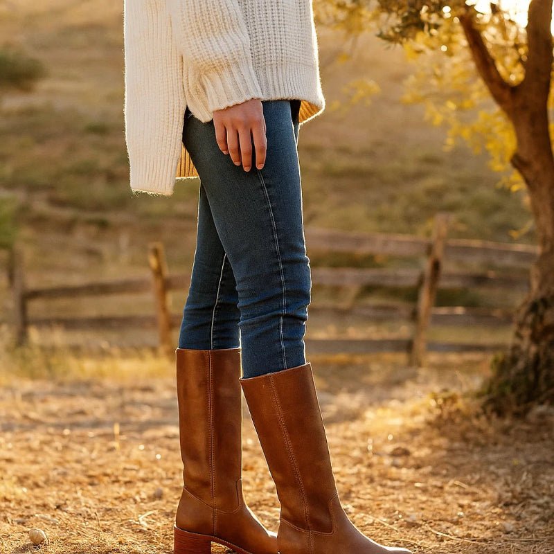 Aurelle Timeless Women's Leather Boots With Block Heel And Classic Design | Temsk