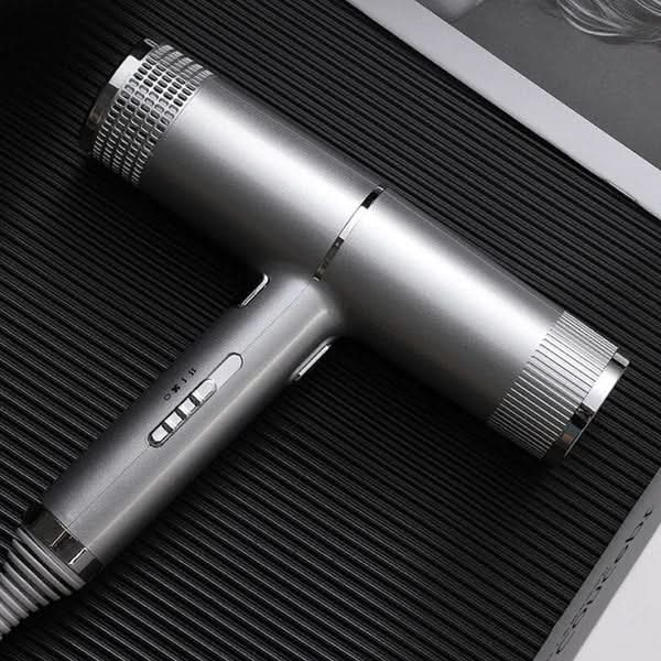 AeroLite Pro Ultralight Hair Dryer for Fast Salon Quality Drying | Temsk