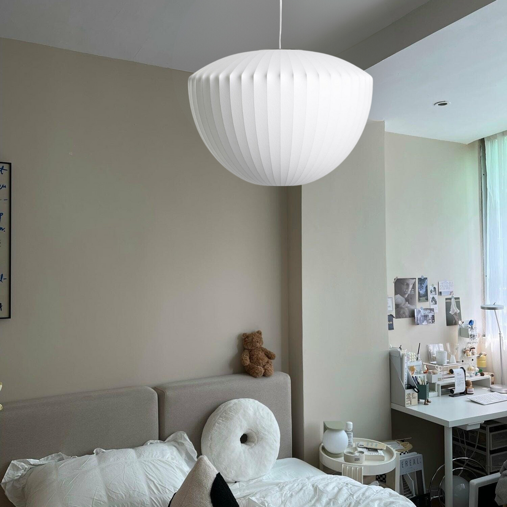 Aurea Glass Pendant Lamp With Wood Accent For Modern Interiors | Snurv | Temsk