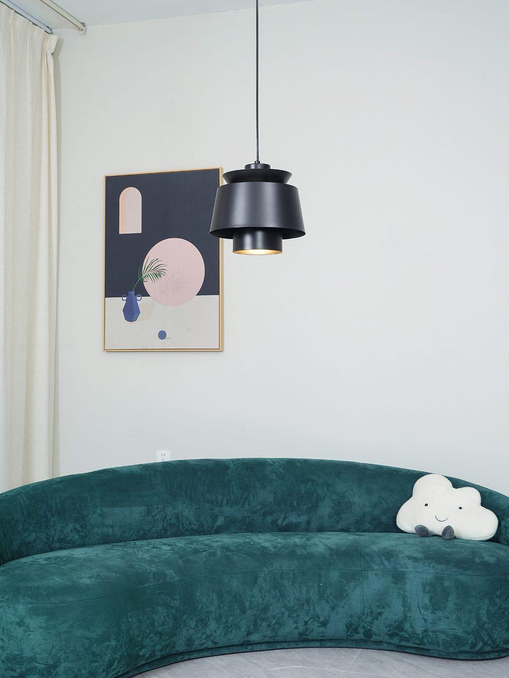 Astraea Pendant Light Elegant Star Inspired Ceiling Light | Snurv | Temsk
