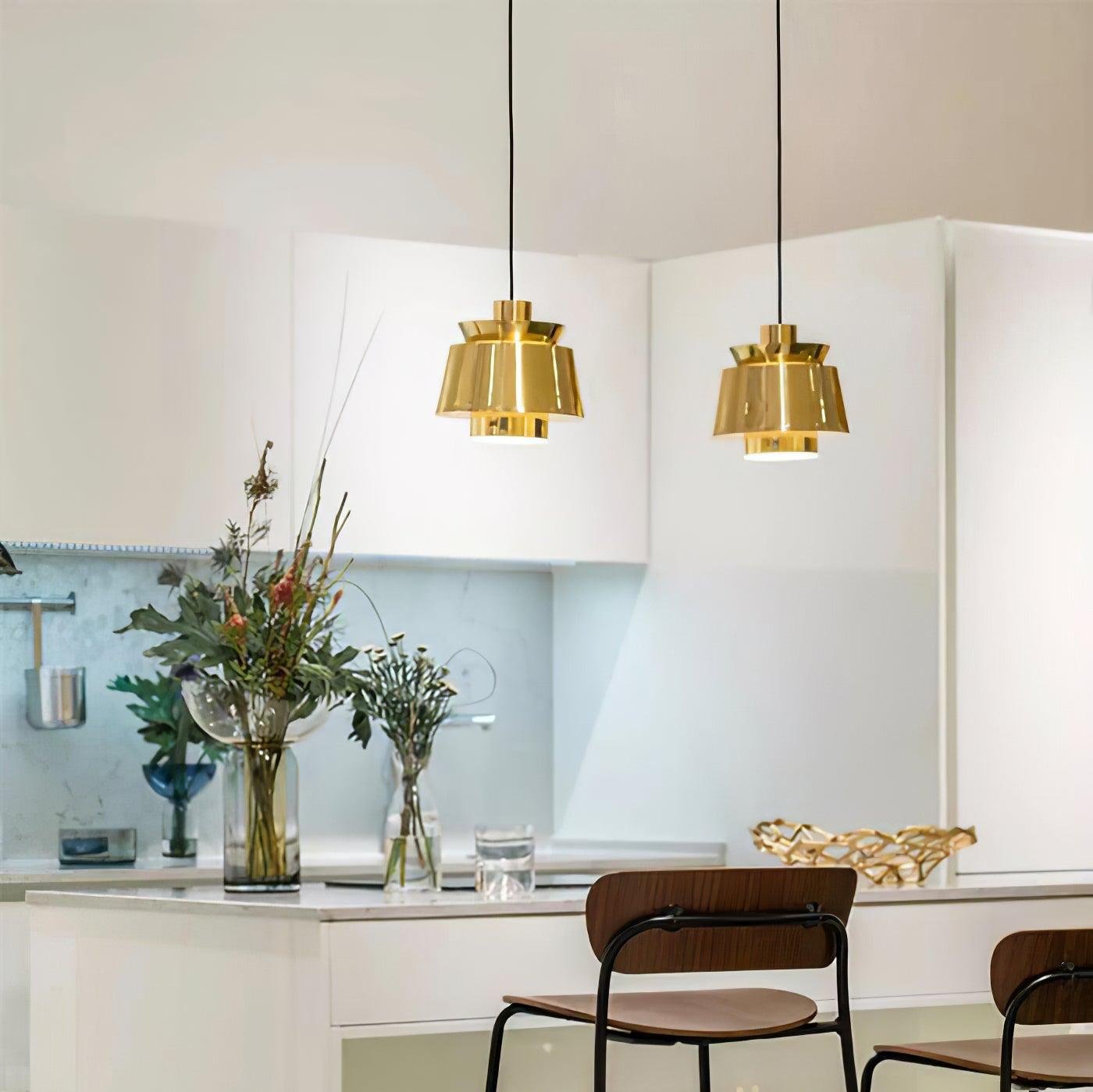 Astraea Pendant Light Elegant Star Inspired Ceiling Light | Snurv | Temsk