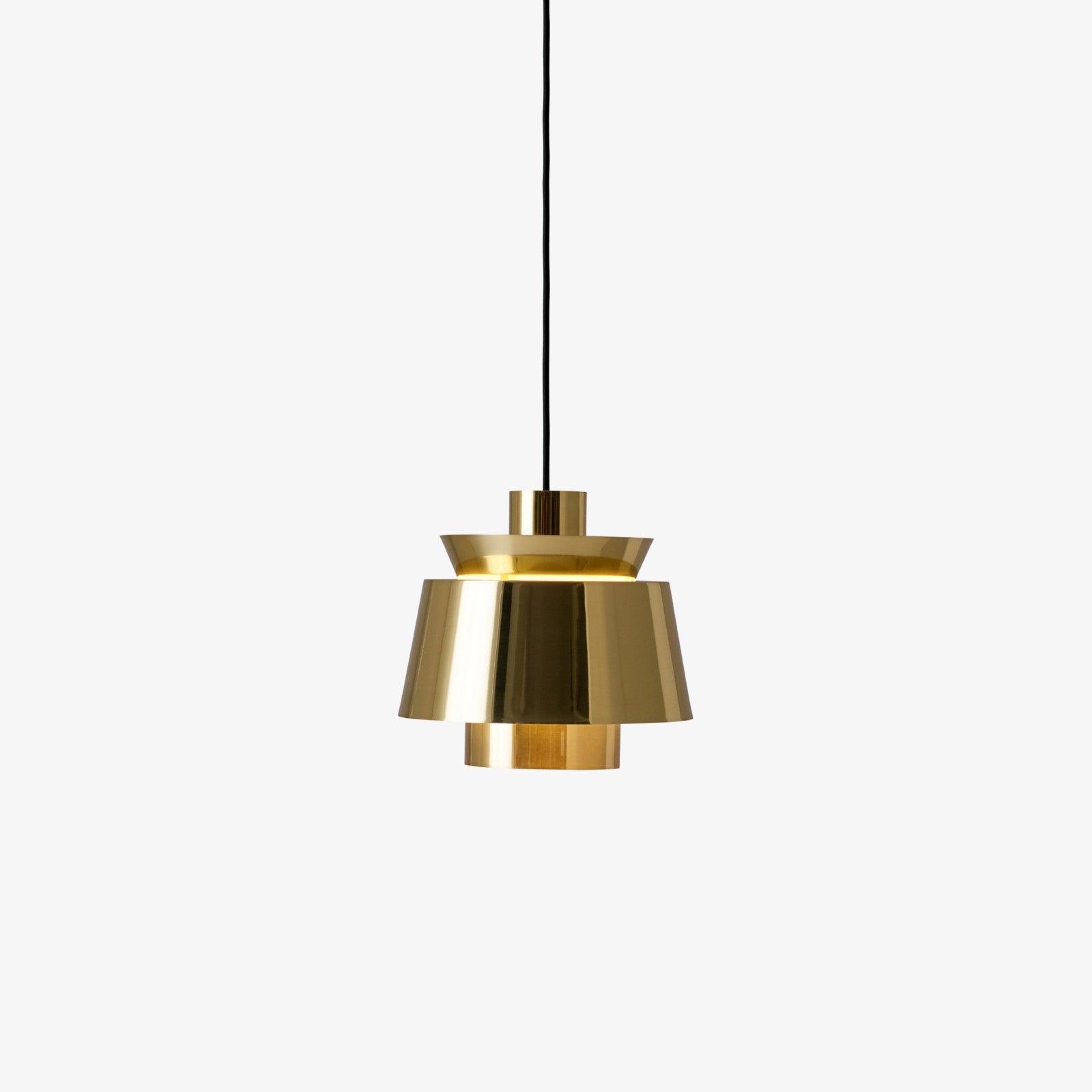 Astraea Pendant Light Elegant Star Inspired Ceiling Light | Snurv | Temsk