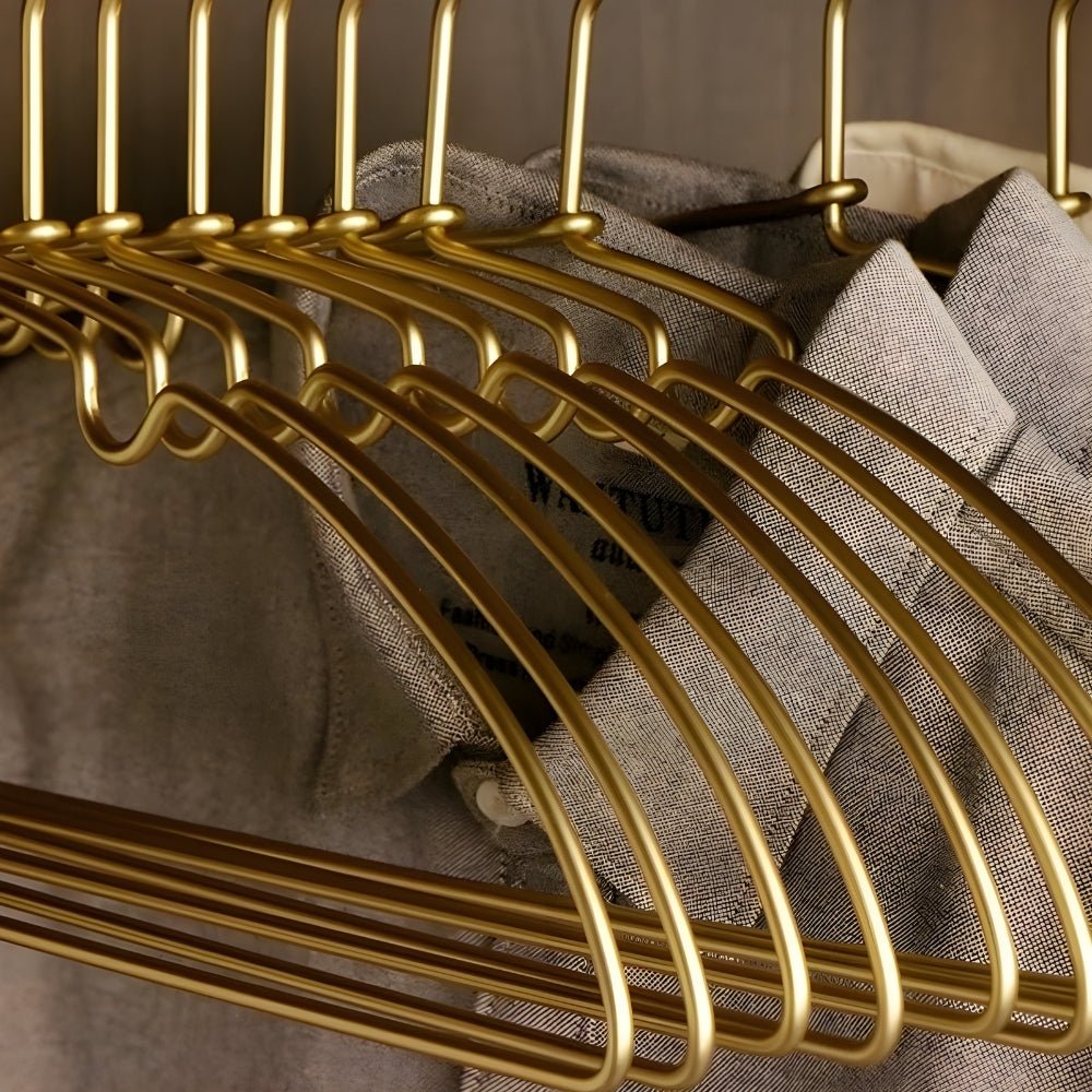 NovaHanger Ultra-Compact Space-Saving Hangers, 10-Pack For Tidy Wardrobes | Temsk
