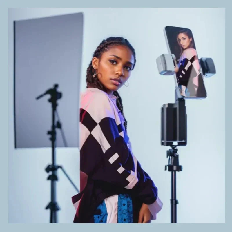 Smart Tracking Gimbal Stabilizer For Stable Selfies | Temsk
