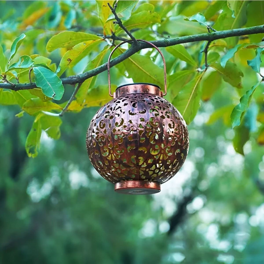 Aurora Garden Vintage Solar Garden Light for Timeless Elegance | Temsk