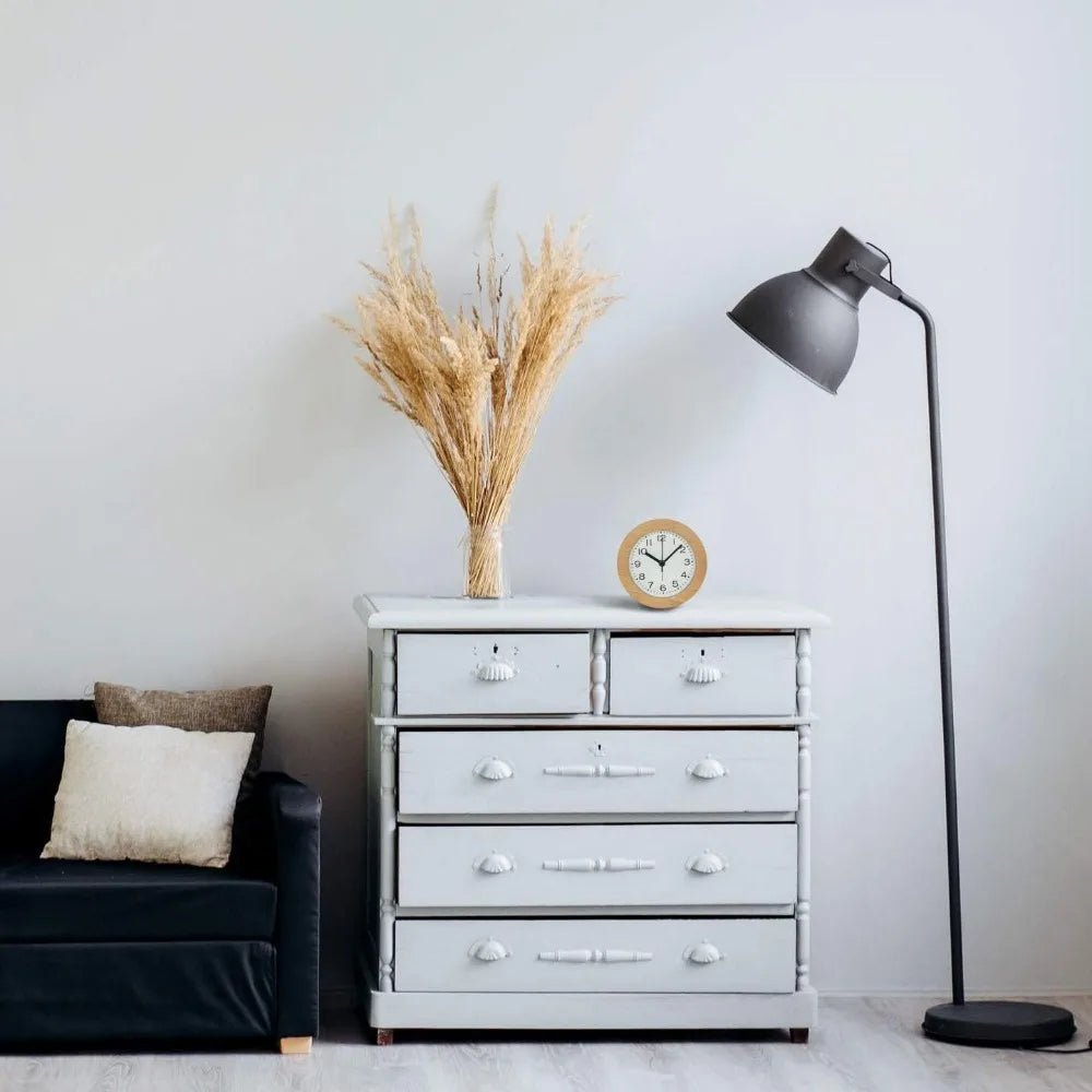 SereneOak Silent Wooden Alarm Clock For Cozy Bedrooms | Temsk