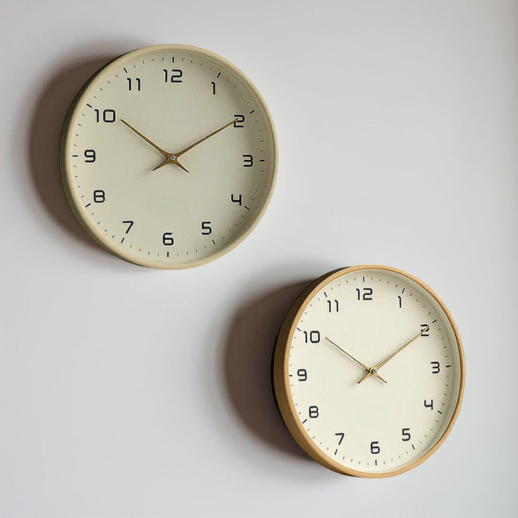 Minimalistische Holzwanduhr mit geräuschlosem Quarzwerk | Temsk