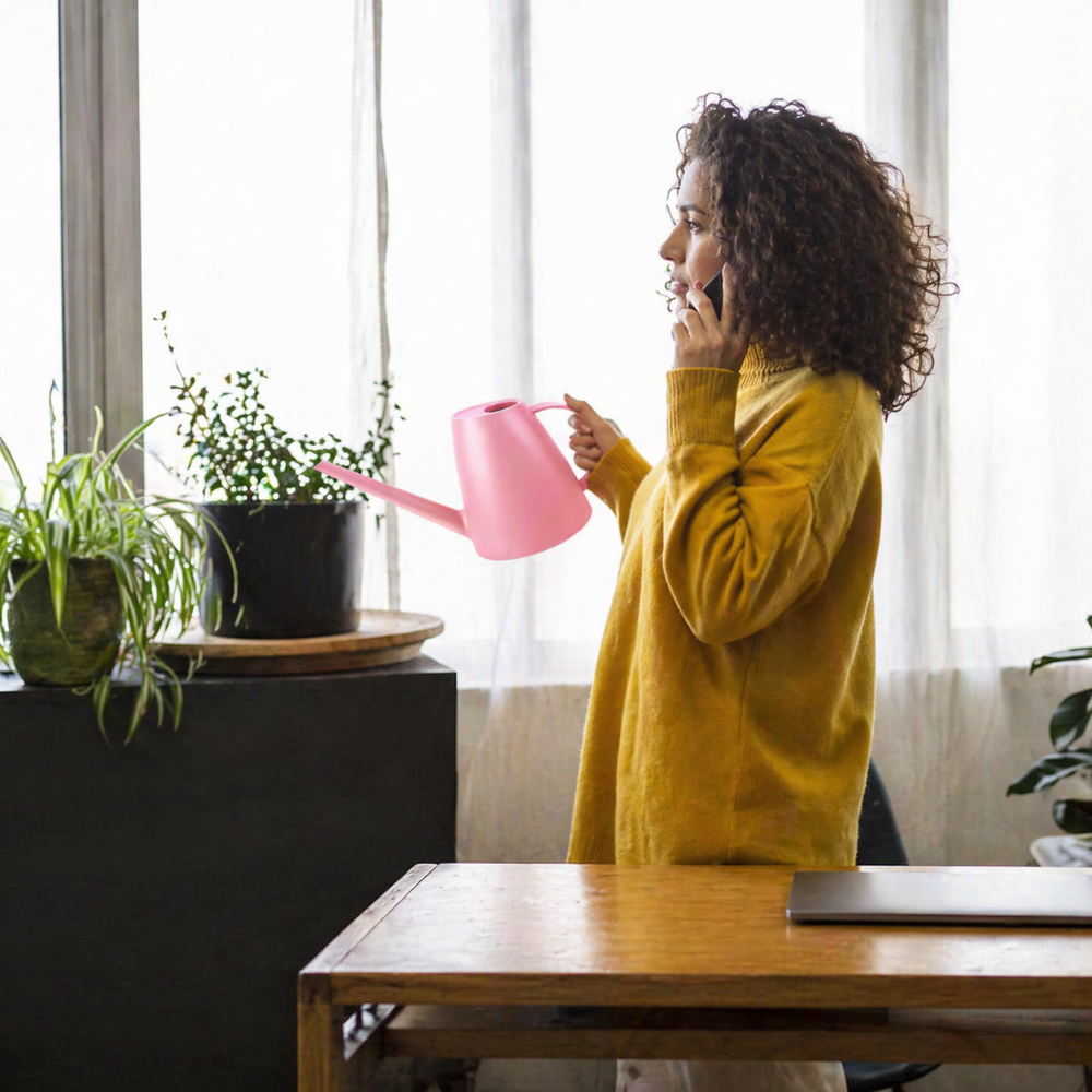 Long-Spout Plastic Watering Can For Indoor And Outdoor Plant Care | Temsk