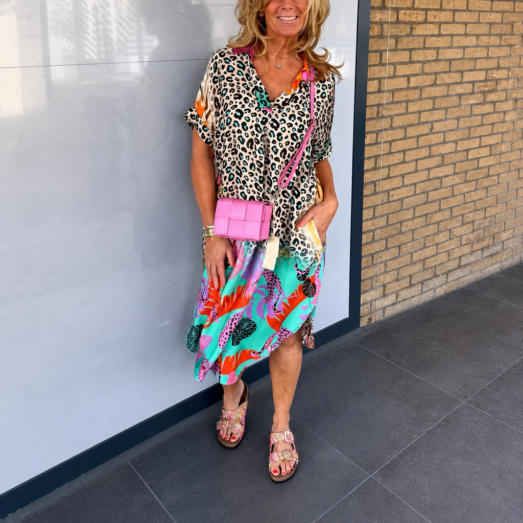 Sommerkleid mit Leopardenmuster und V-Ausschnitt für Damen für Strandurlaube | Temsk