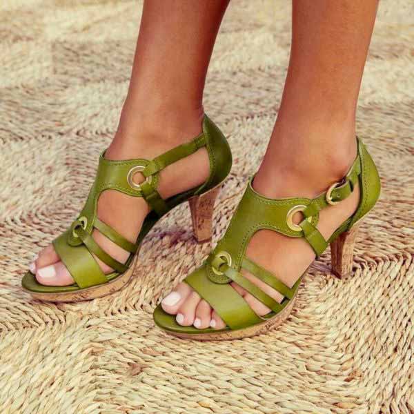 Women's Ankle Strap Heeled Sandals in Faux Leather, Size 8 | Temsk
