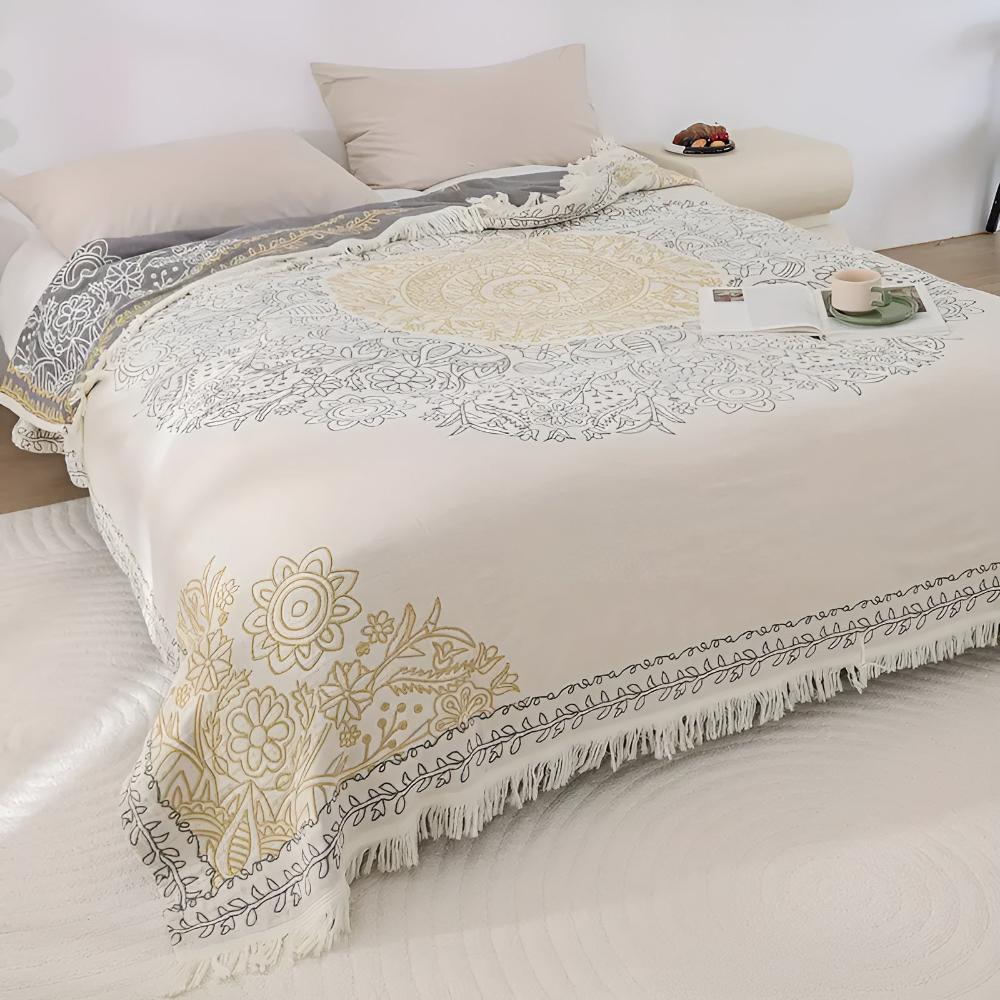 Arctic Chic Throw In Soft Cotton For Everyday Comfort | Temsk