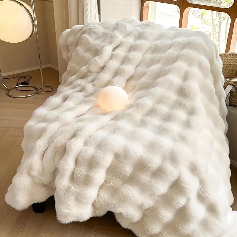 CozyNest Ultra-Soft Blanket For Warm Ambiance In Any Room | Temsk