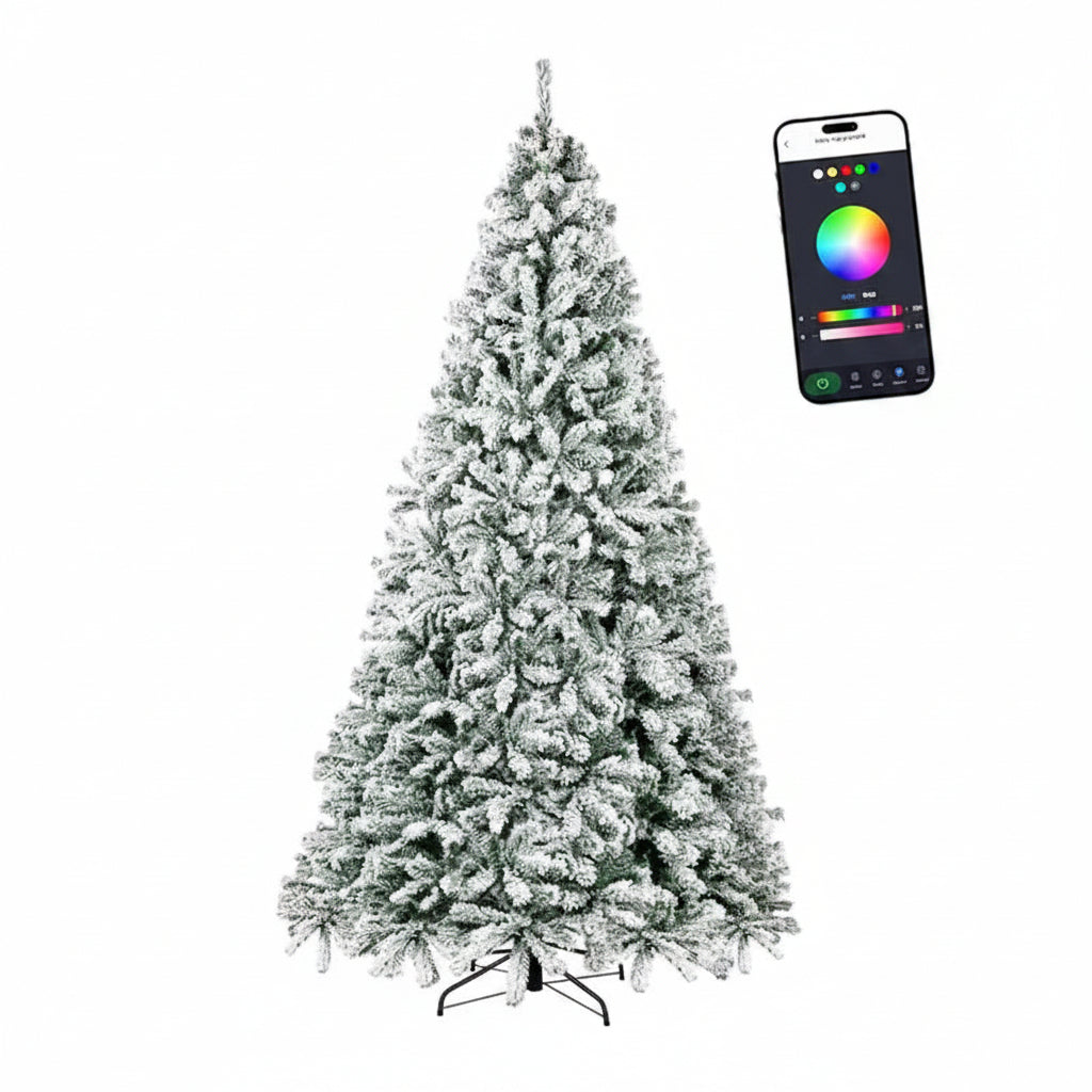 Vorgeschmückter künstlicher Baum mit Weihnachtsbeleuchtung | Temsk
