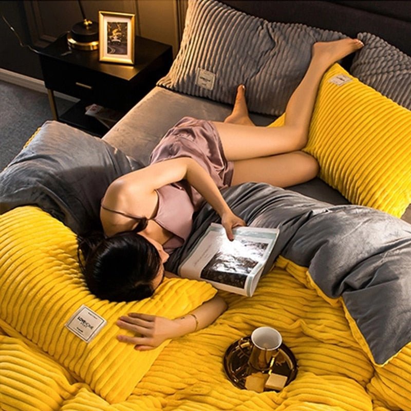Astra Cozy Soft Duvet Blanket For Cold Winter Nights | Temsk