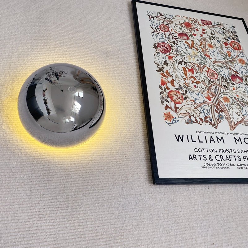 Bauhaus Eclipse Wandleuchte mit Goldfinish für moderne Kunstbeleuchtung | Temsk