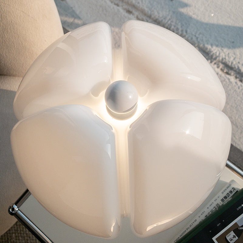 Retro moderne Akzentleuchte mit Vintage-LED-Tischlampe | Temsk