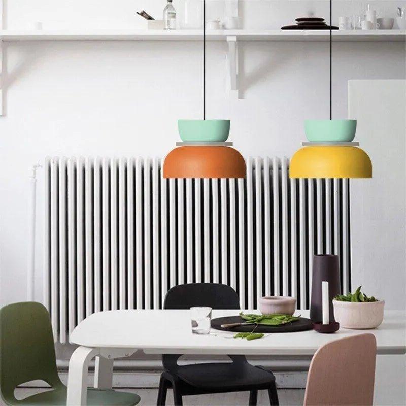 Chico Pendelleuchten mit verspielten nordischen Farben für moderne Küchen | Temsk
