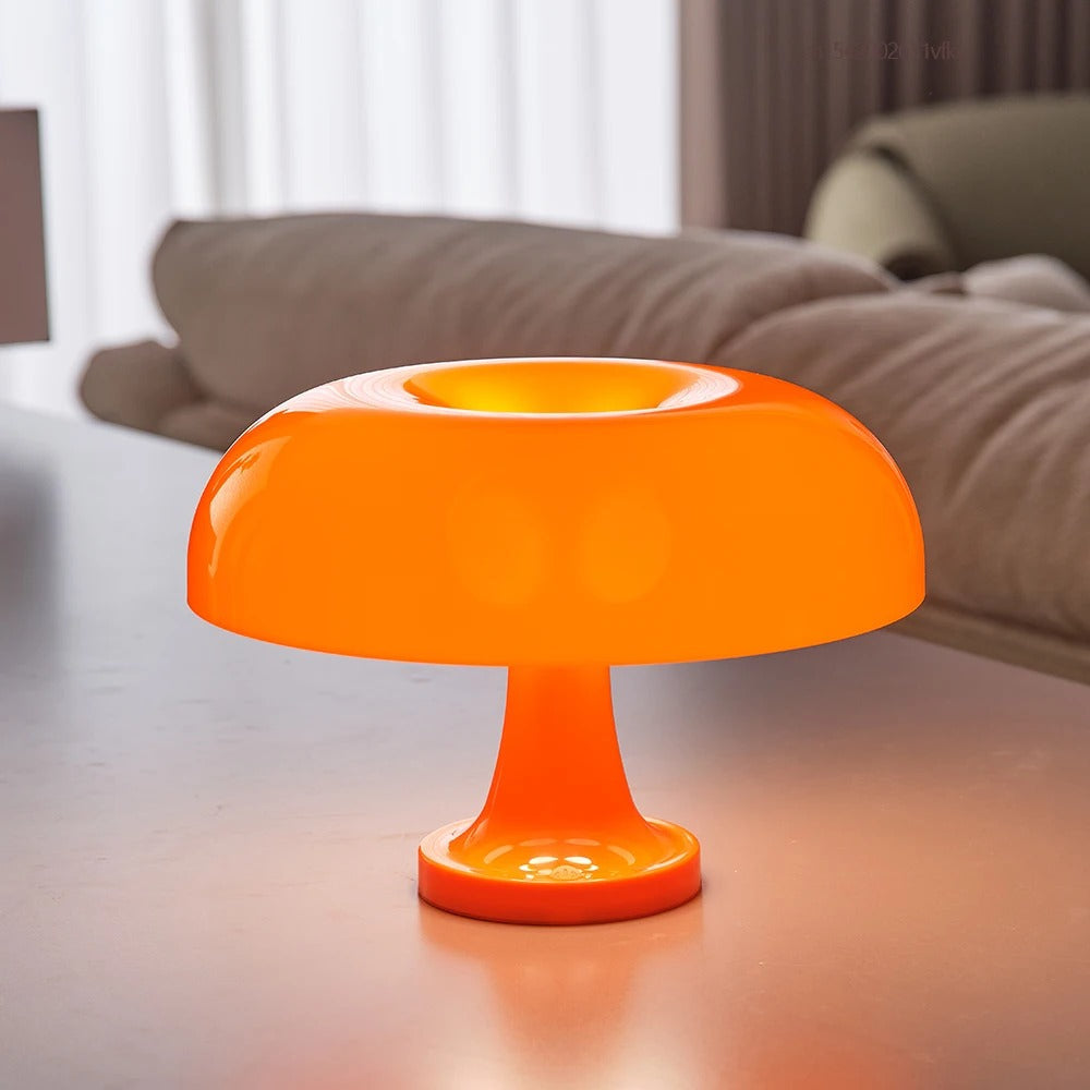 Pilzlampe im Bauhaus-Stil für warme Wohnatmosphäre | Temsk