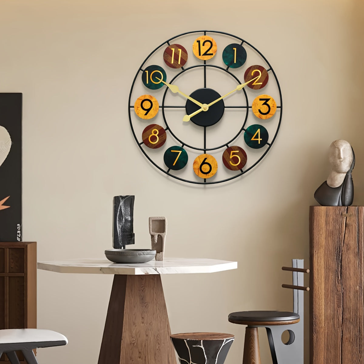 Bunte Metalluhr mit Retro-Eisen-Design als Akzentstil | Temsk