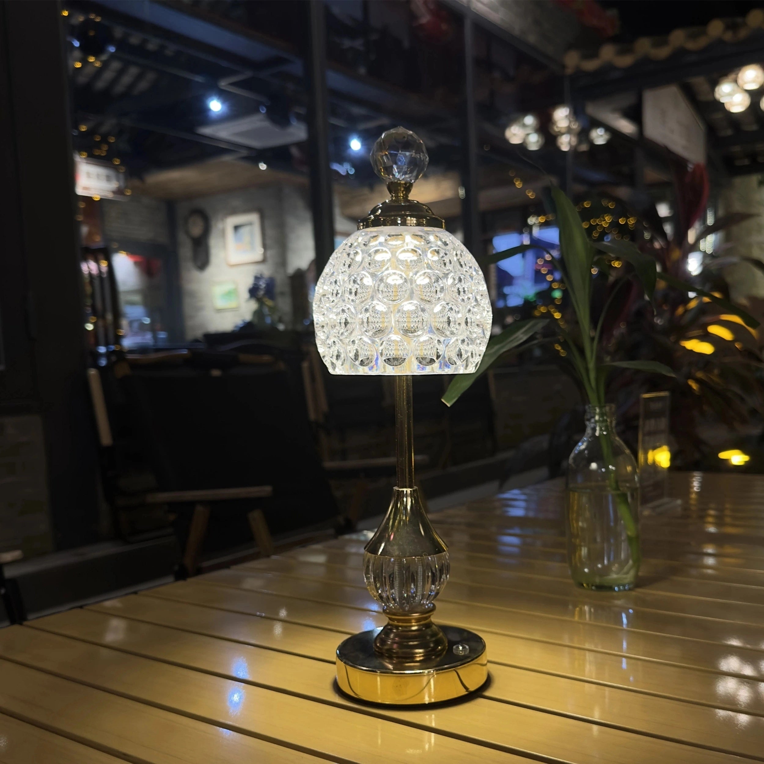 Kristall-Touch-Nachttischlampe mit wiederaufladbarem LED-Licht | Temsk