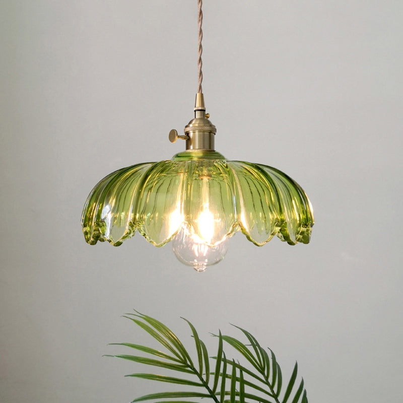 Florale Glas-Pendelleuchte mit Vintage-Charme in farbigem Glas | Temsk