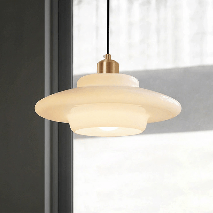 Milchige Pendelleuchte mit weißem Glasschirm für moderne Midcentury-Dekoration | Temsk