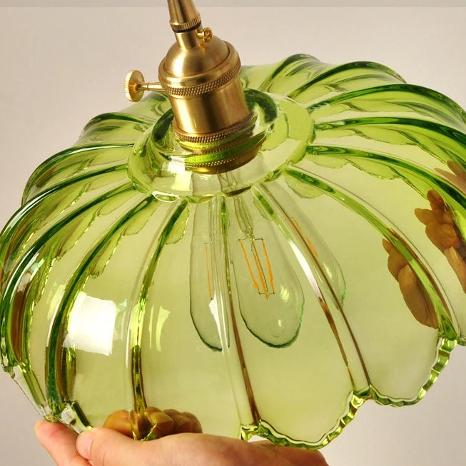 Florale Glas-Pendelleuchte mit Vintage-Charme in farbigem Glas | Temsk