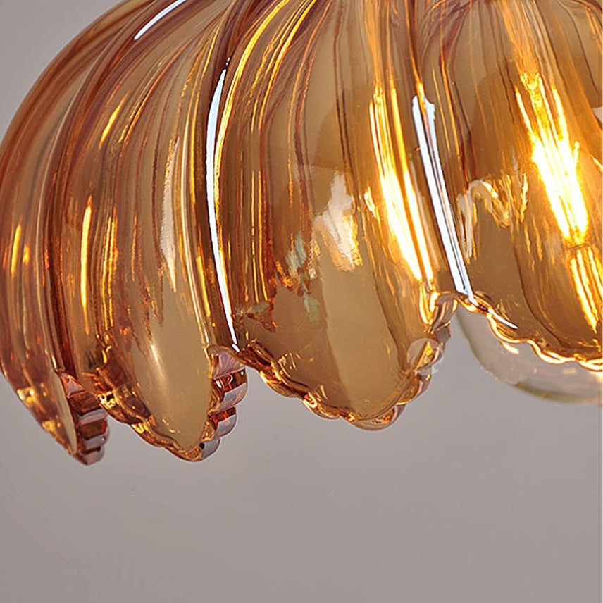 Florale Glas-Pendelleuchte mit Vintage-Charme in farbigem Glas | Temsk