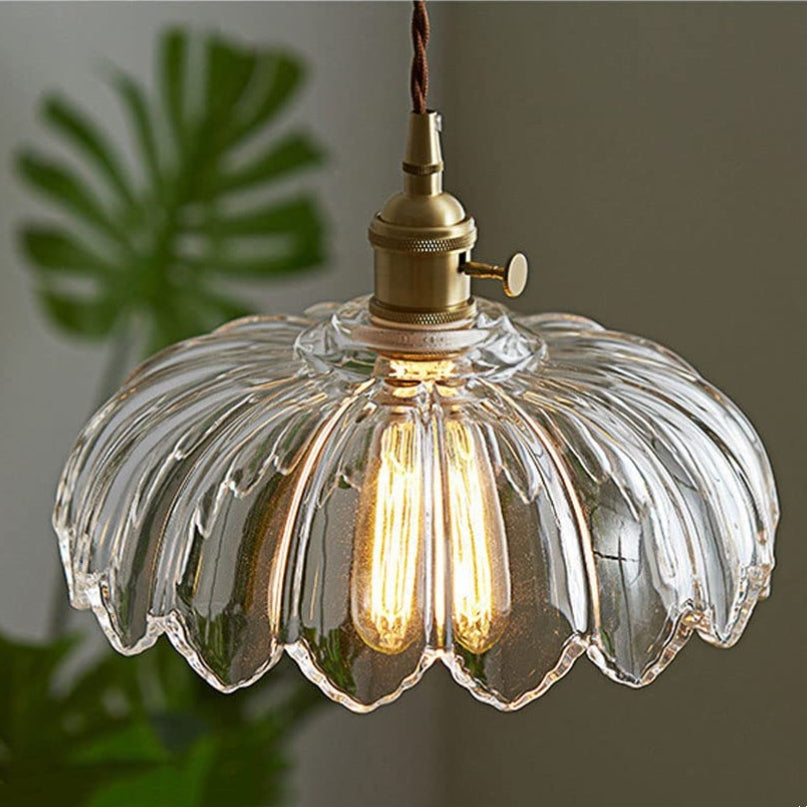Florale Glas-Pendelleuchte mit Vintage-Charme in farbigem Glas | Temsk