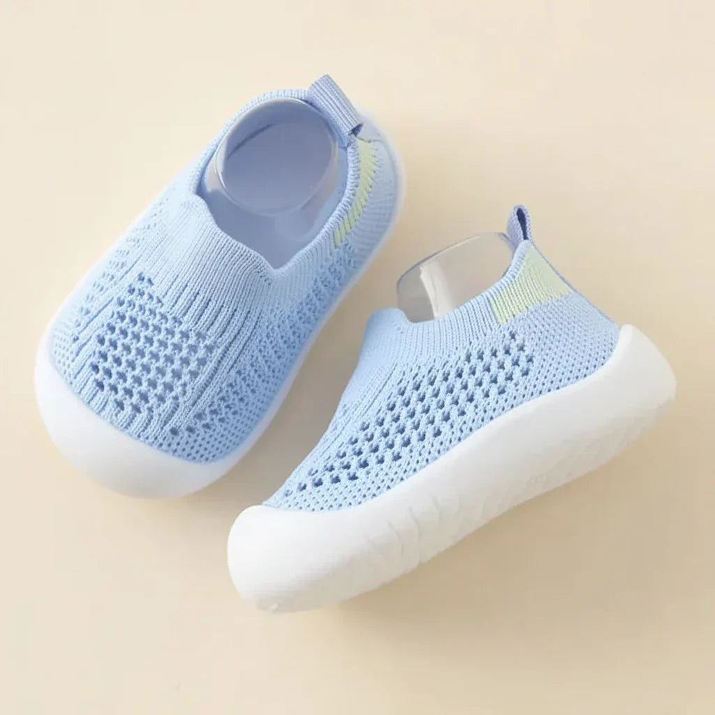 Lightweight Kids Sneakers With Breathable Mesh And Non Slip Sole | Temsk