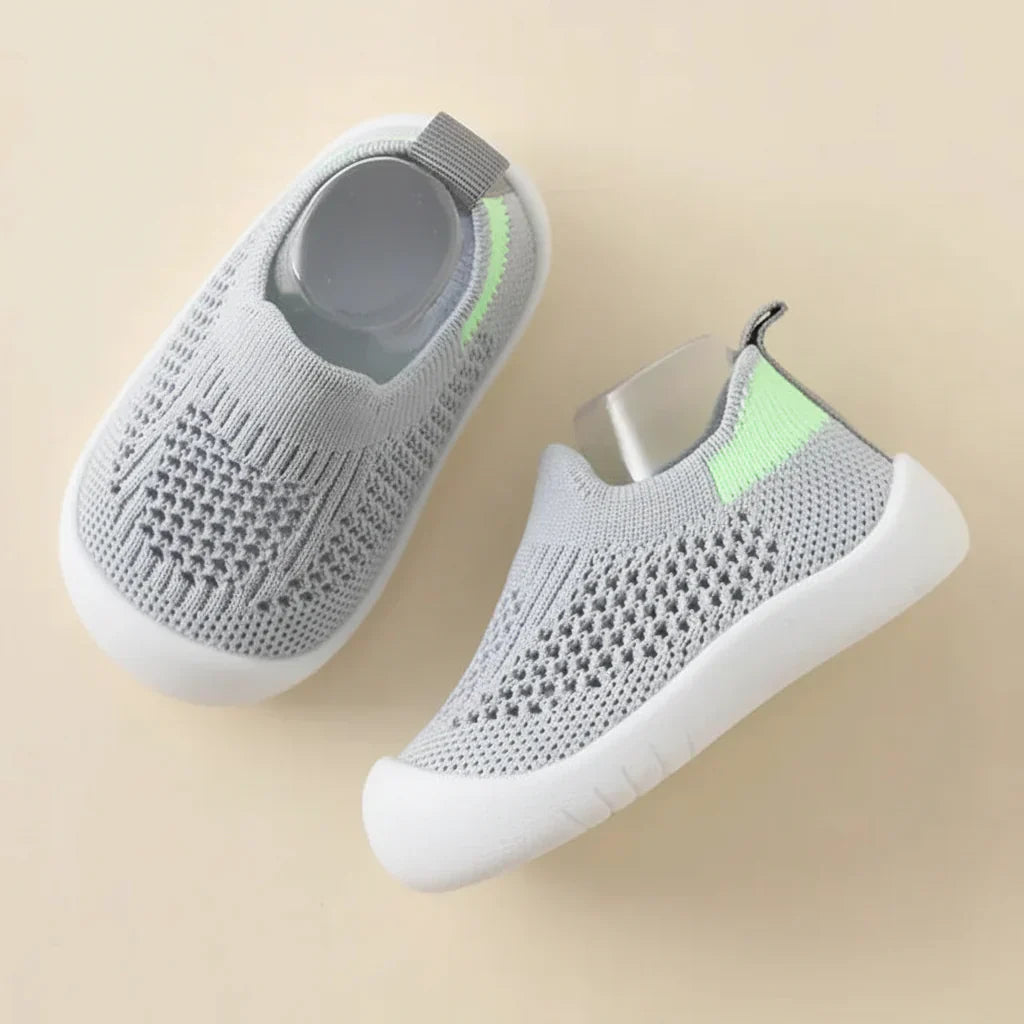 Lightweight Kids Sneakers With Breathable Mesh And Non Slip Sole | Temsk