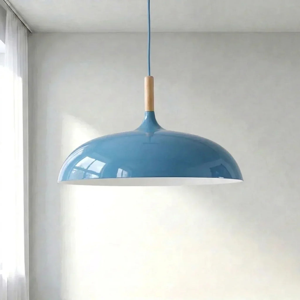 Pendant Light With Sculptural Shape Design In Metal And Wood | Temsk