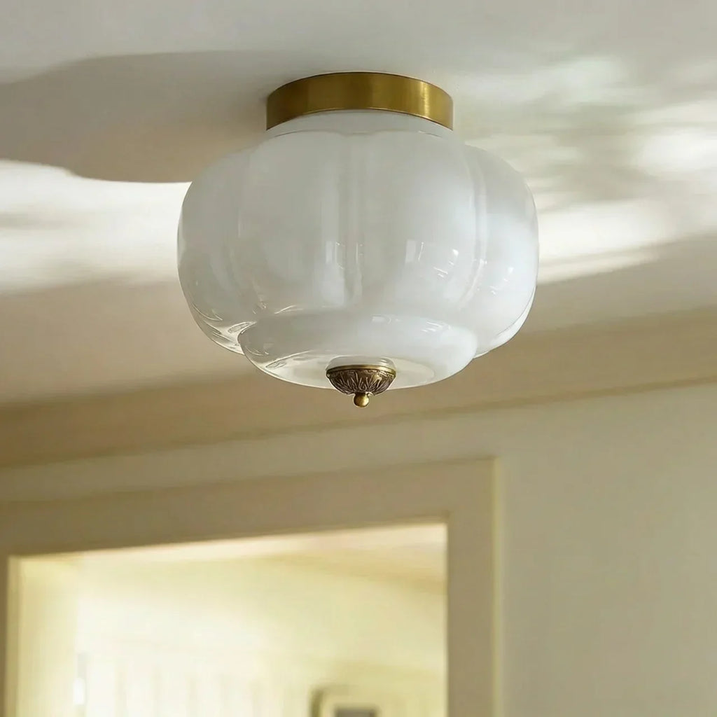 Lampada a soffitto semi-incassata con finitura in vetro latte vintage | Temsk