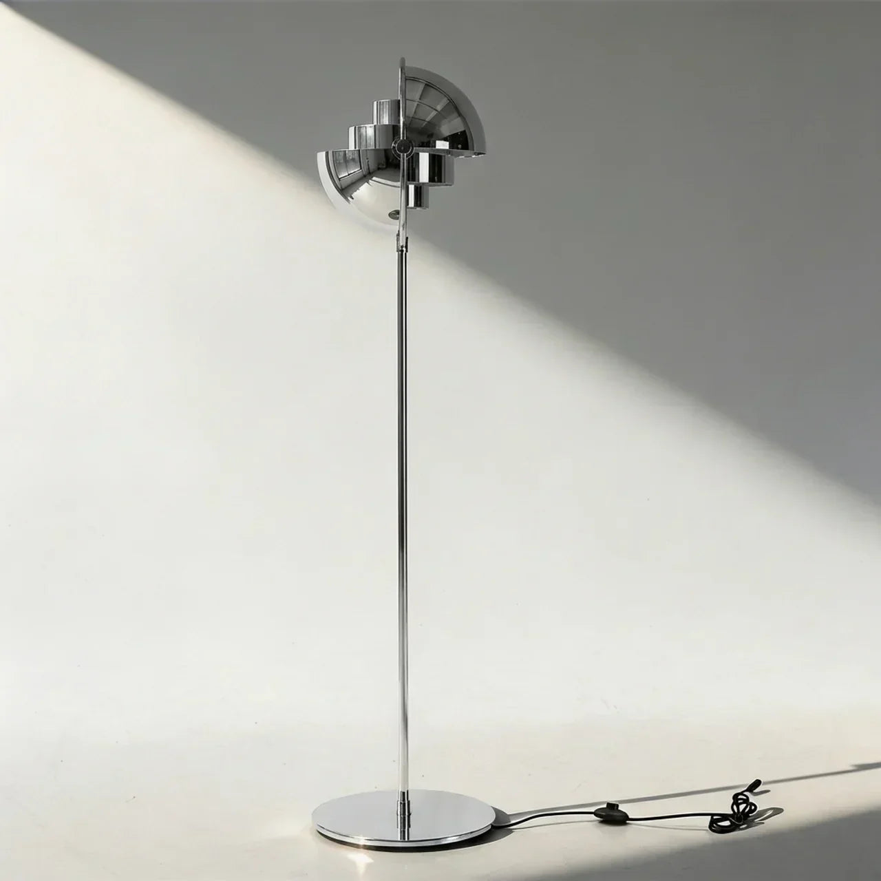 Danish Modern Directional Floor Lighting Fixture For Home Use | Temsk