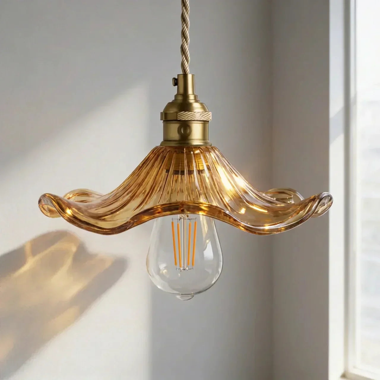 Art Deco Scalloped Glass Ceiling Light Fixture For Home Interiors | Temsk