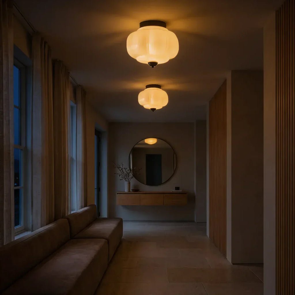 Lampada a soffitto semi-incassata con finitura in vetro latte vintage | Temsk