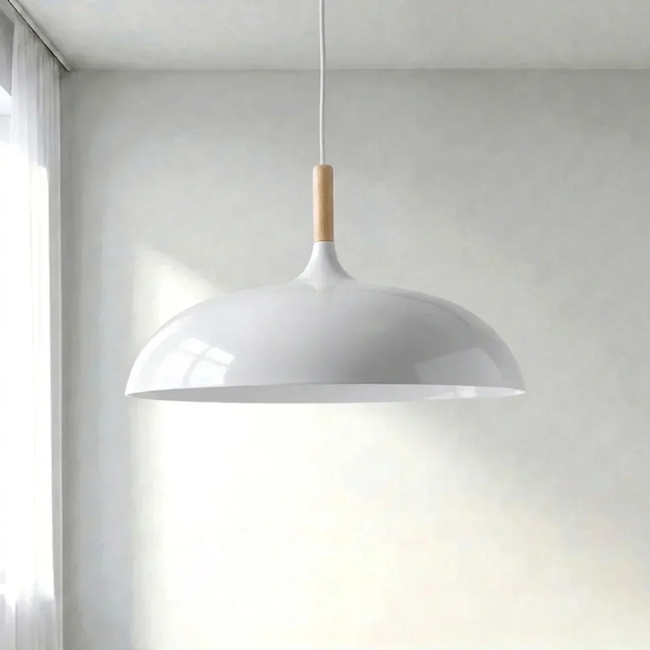 Pendant Light With Sculptural Shape Design In Metal And Wood | Temsk