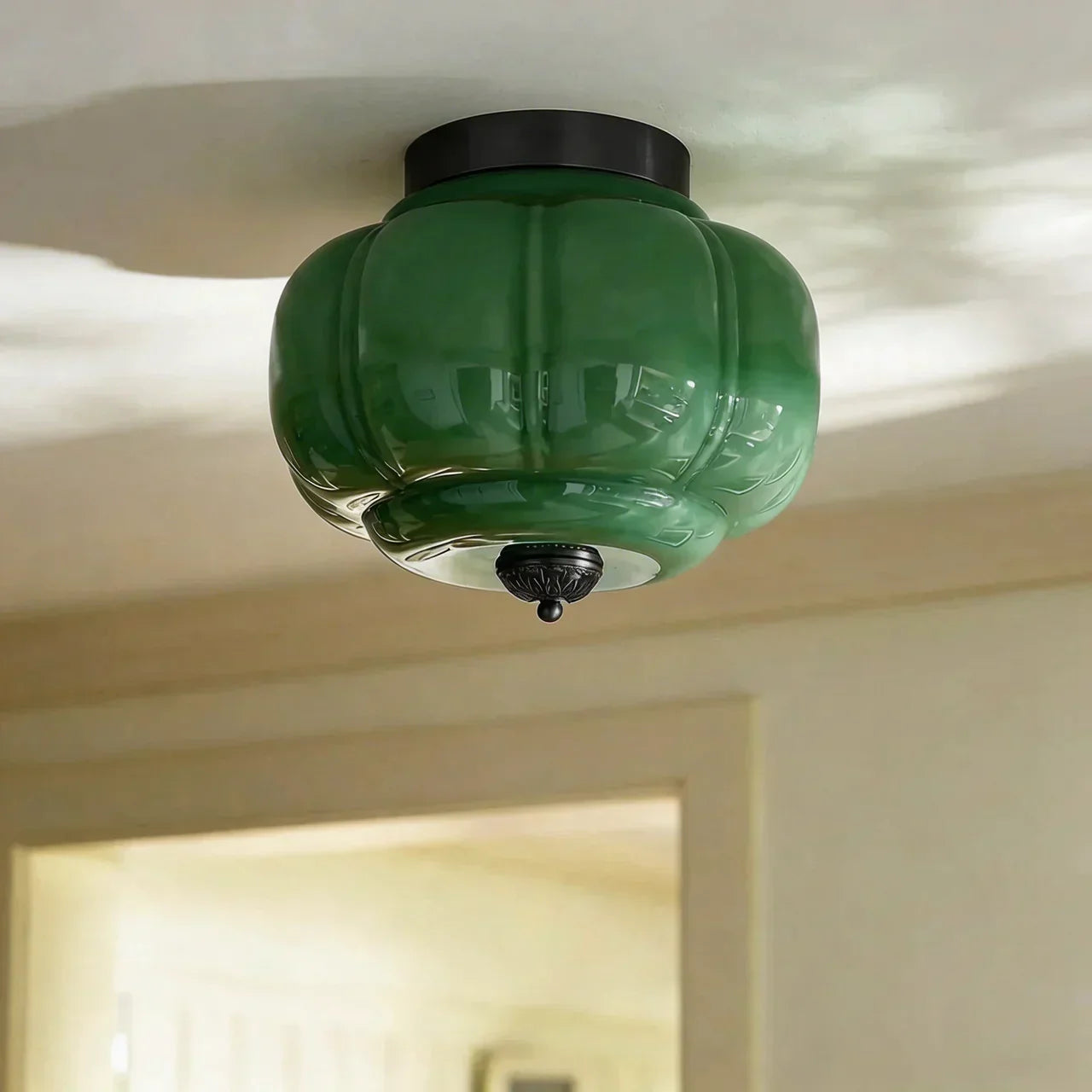 Lampada a soffitto semi-incassata con finitura in vetro latte vintage | Temsk