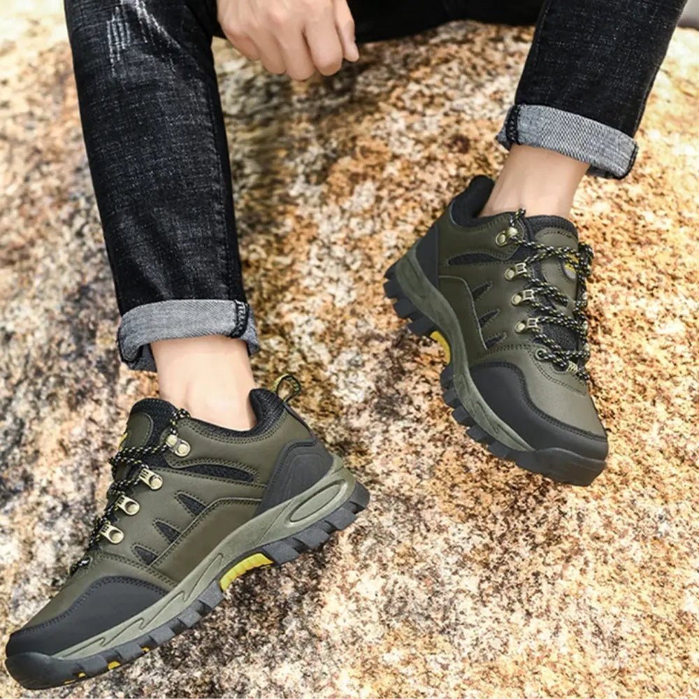Scarpe da trekking leggere da uomo a taglio basso resistenti all'acqua | Temsk