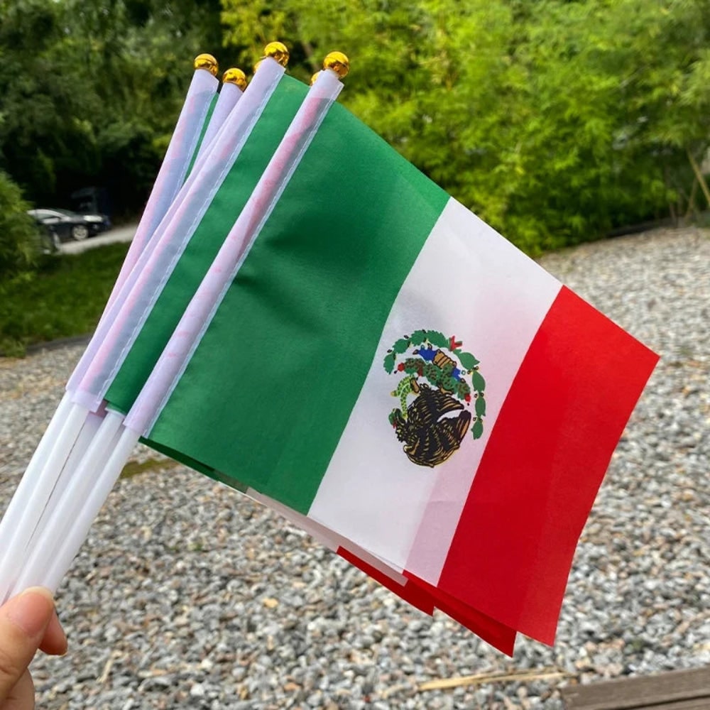 Mexikanische Handheld Mini-Flaggen für Veranstaltungen Festliches Feier-Set | Temsk