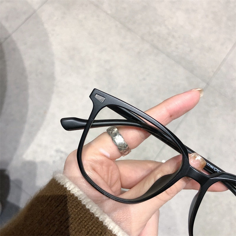 Myopic Diopter Glasses with Blue Light Protection - FocusFrame | Temsk