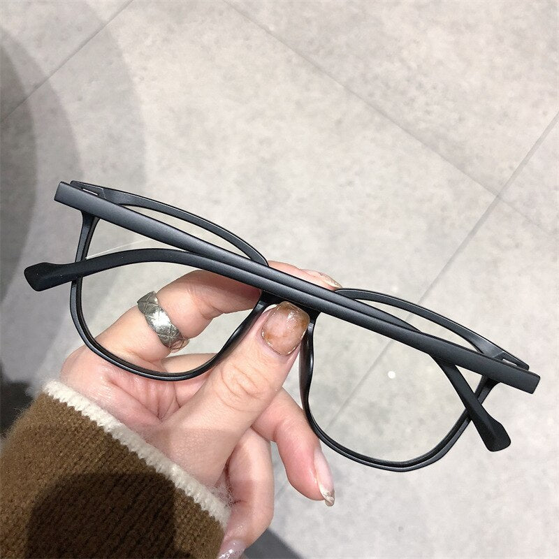Myopic Diopter Glasses with Blue Light Protection - FocusFrame | Temsk