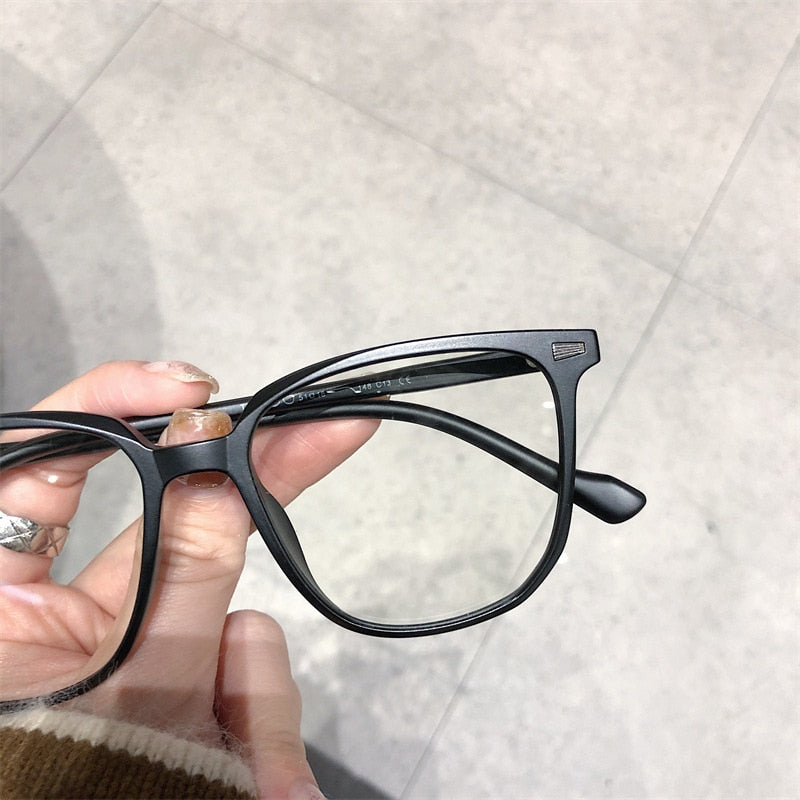 Myopic Diopter Glasses with Blue Light Protection - FocusFrame | Temsk