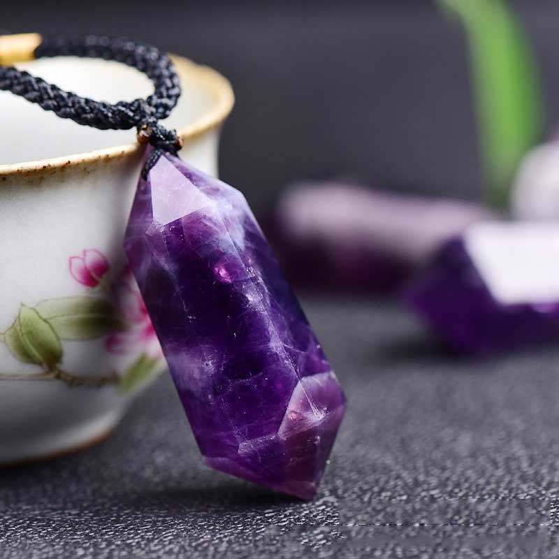 Natural Crystal Amethyst Healing Necklace - Lyra | Temsk