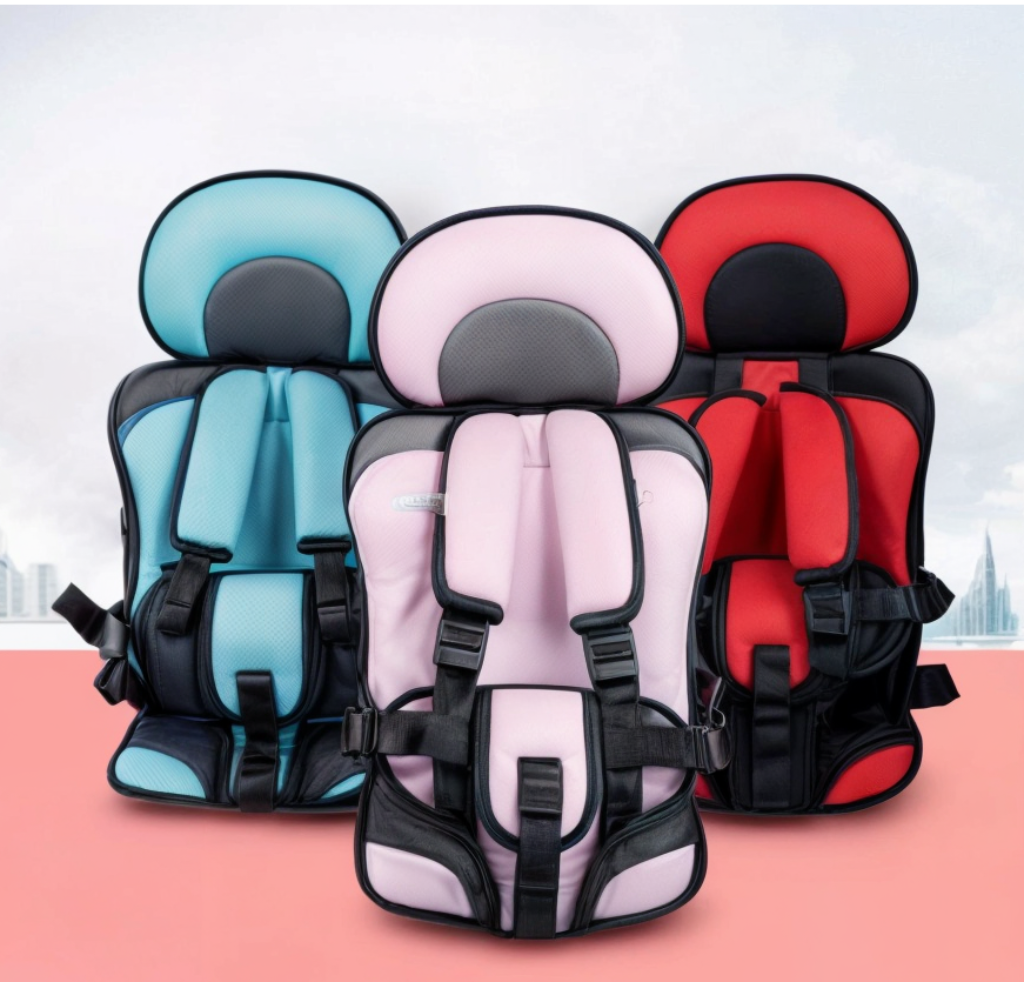 Lightweight Travel Car Seat With Adjustable Harness | Temsk