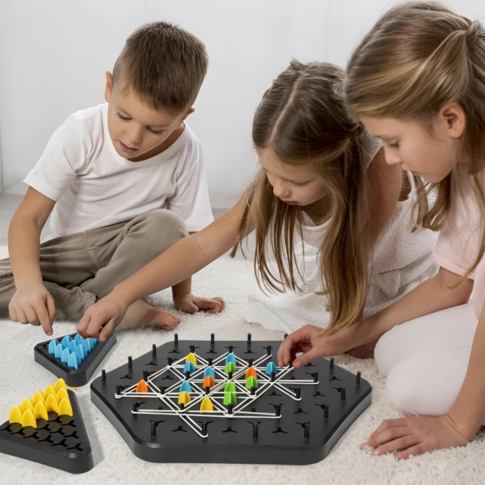 Indoor Dreieck-Schach Klappbares Familienspiel Strategie | Temsk