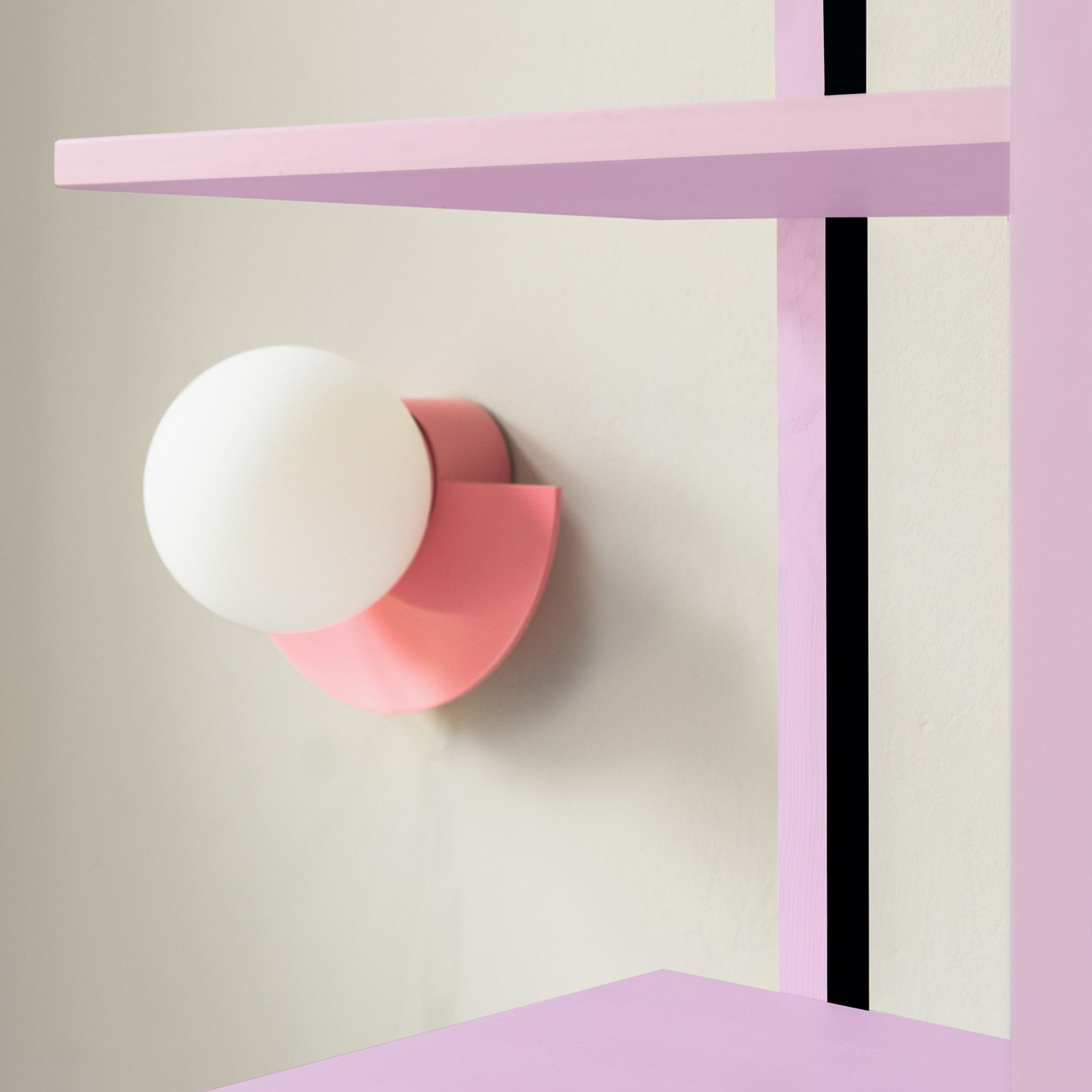 Wall Mounted Sconce Light in Semi Circle Metal With Integrated LED | Temsk
