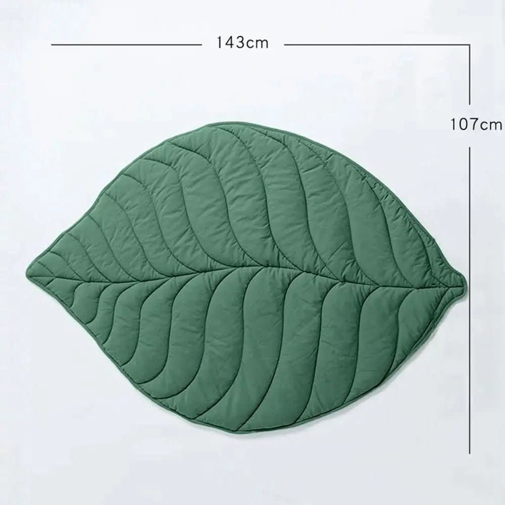 LeafHaven Leaf Shaped Dog Blanket With Soft Padding And Versatile Use | Temsk