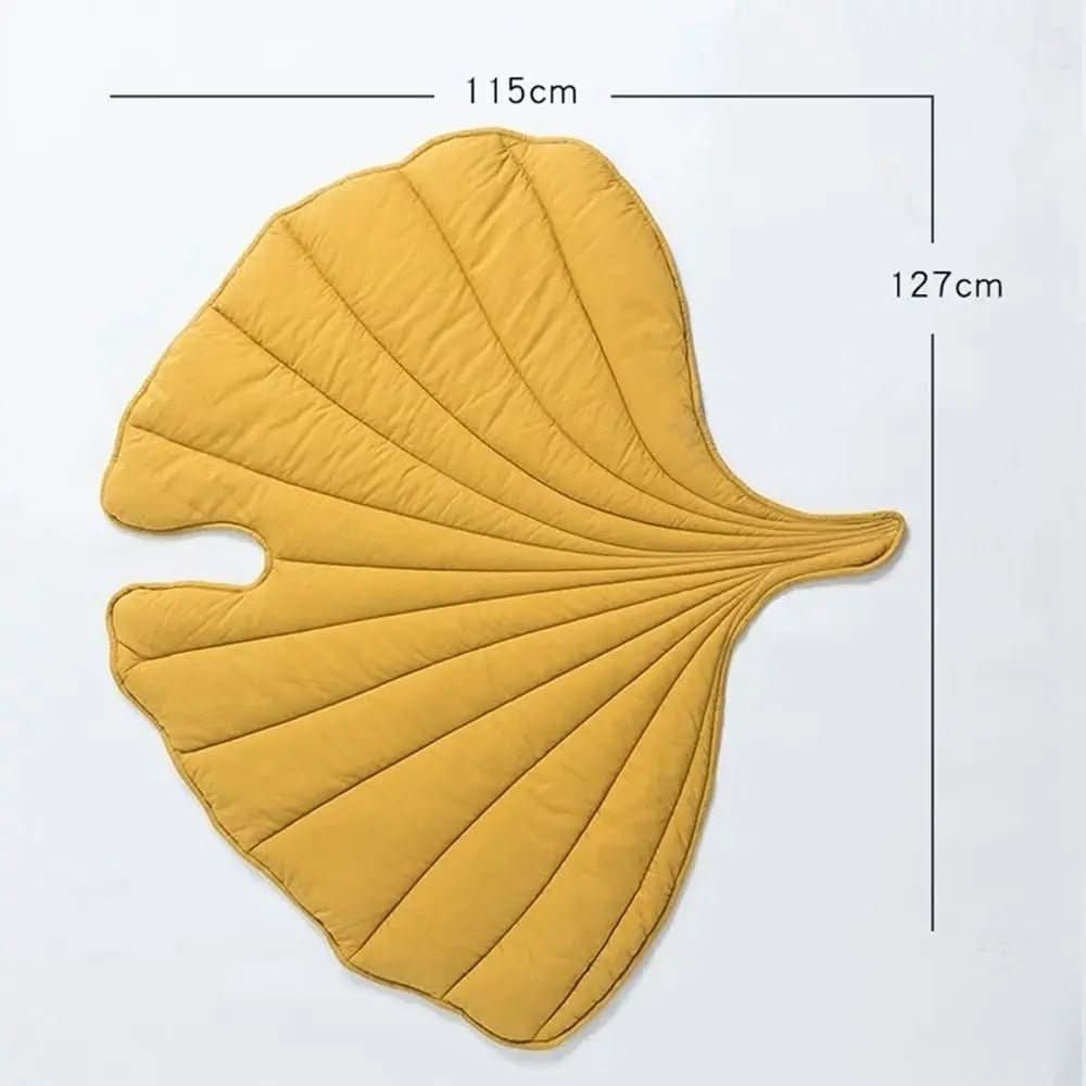 LeafHaven Leaf Shaped Dog Blanket With Soft Padding And Versatile Use | Temsk